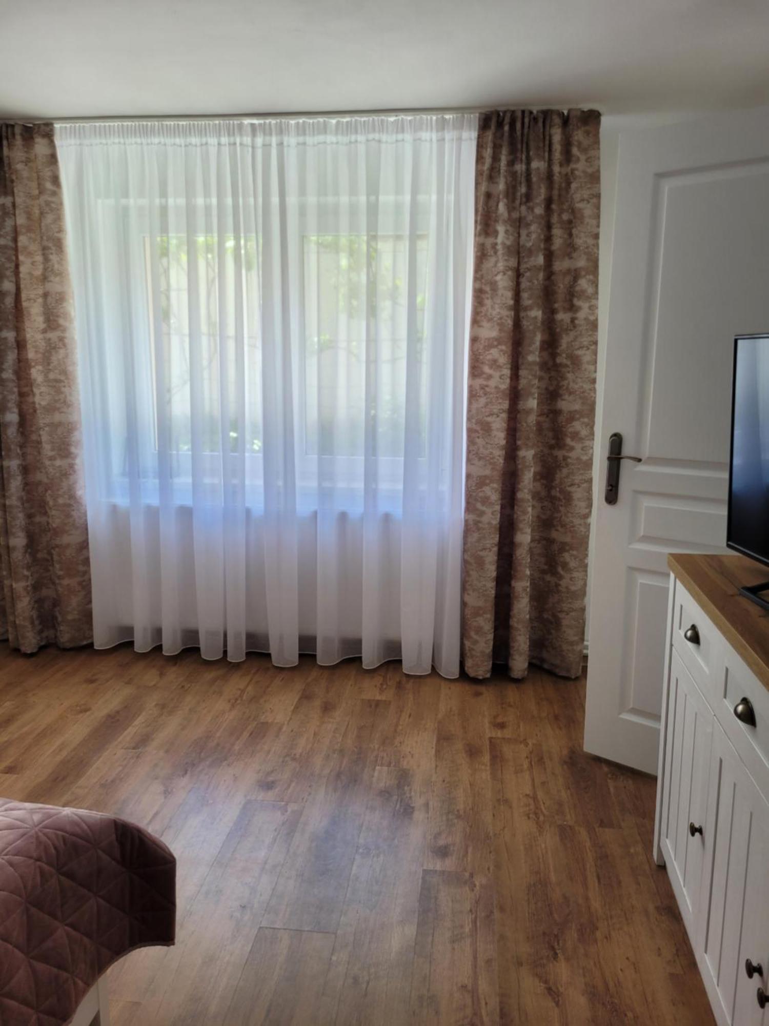 Two-Bedrooms Apt 锡比乌 外观 照片