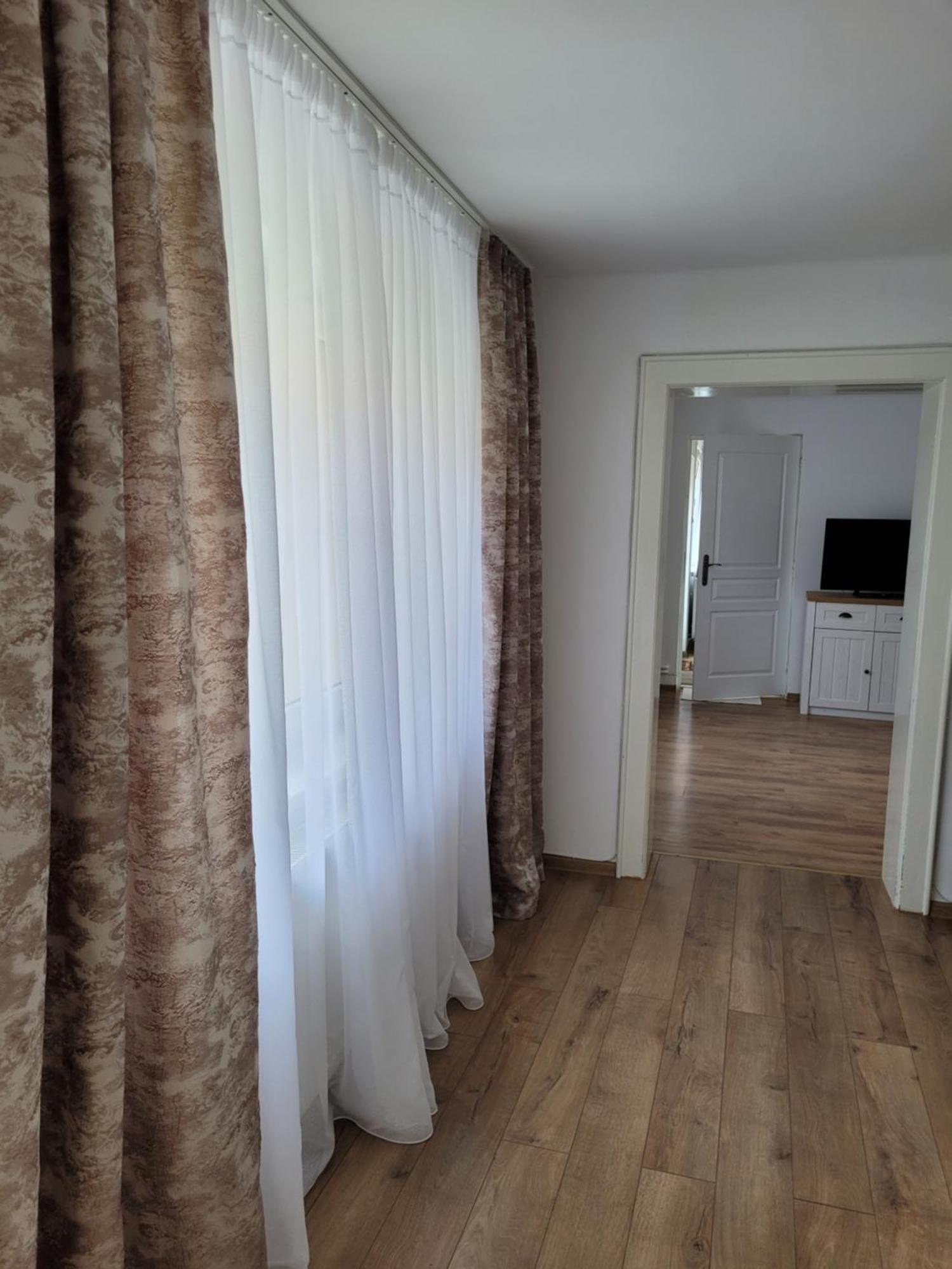Two-Bedrooms Apt 锡比乌 外观 照片